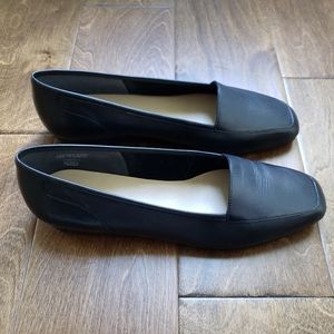 90s Enzo Angiolini Liberty black leather flats 8M